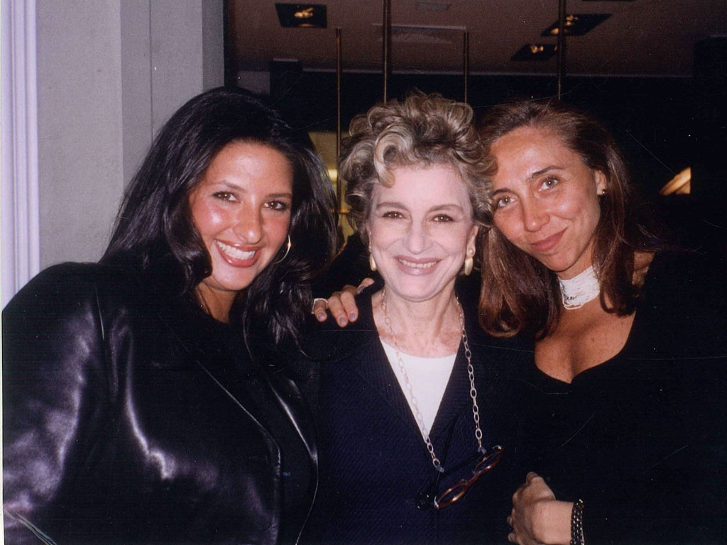 Desfile da Daslu com Costanza Pascolato e a diretora da DKNY - 1998