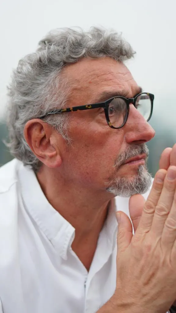 Entrevista com Emmanuel Bassoleil - Jornal aQuadra