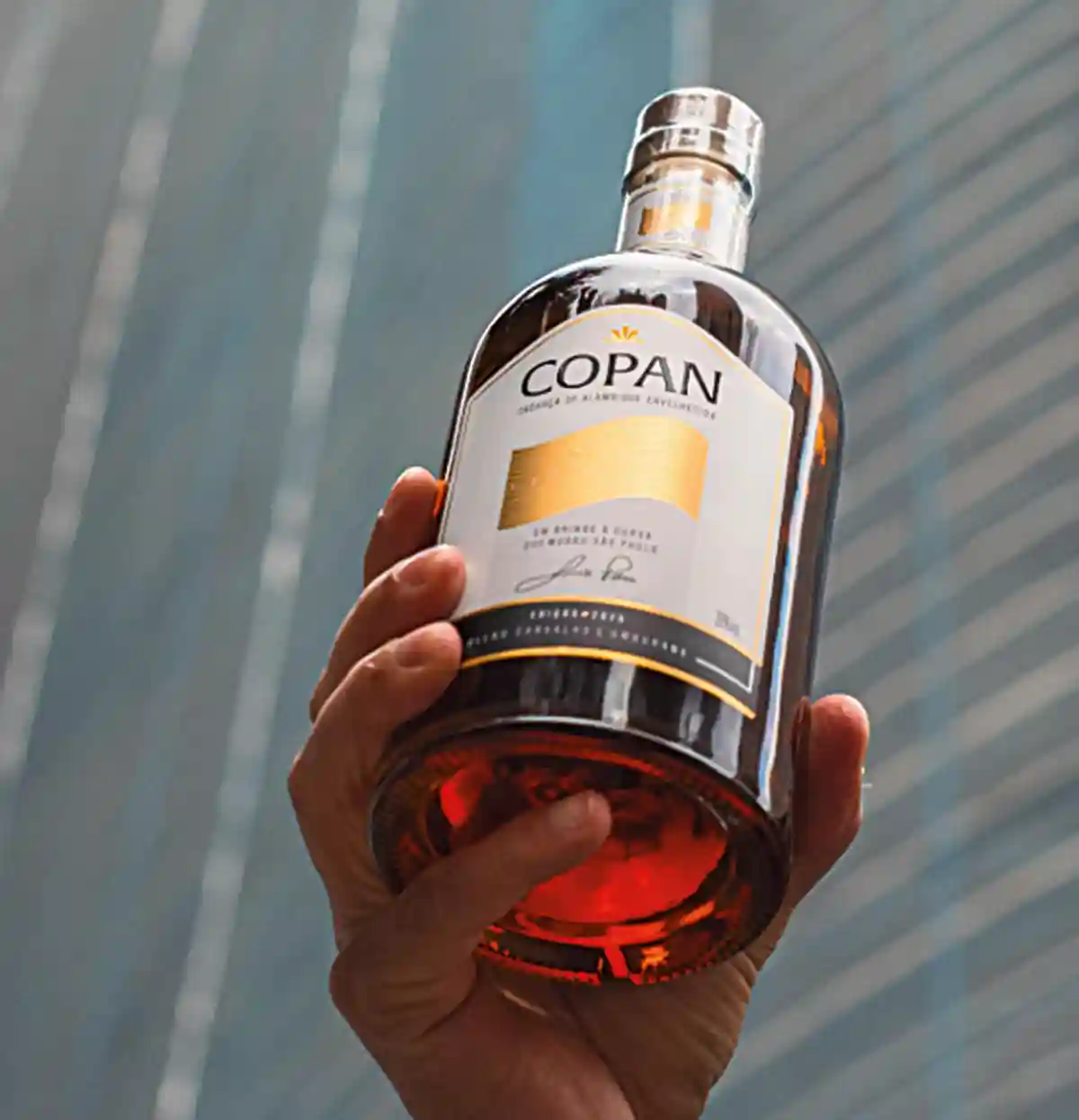 Pelos corredores do Copan - Jorna aQuadra